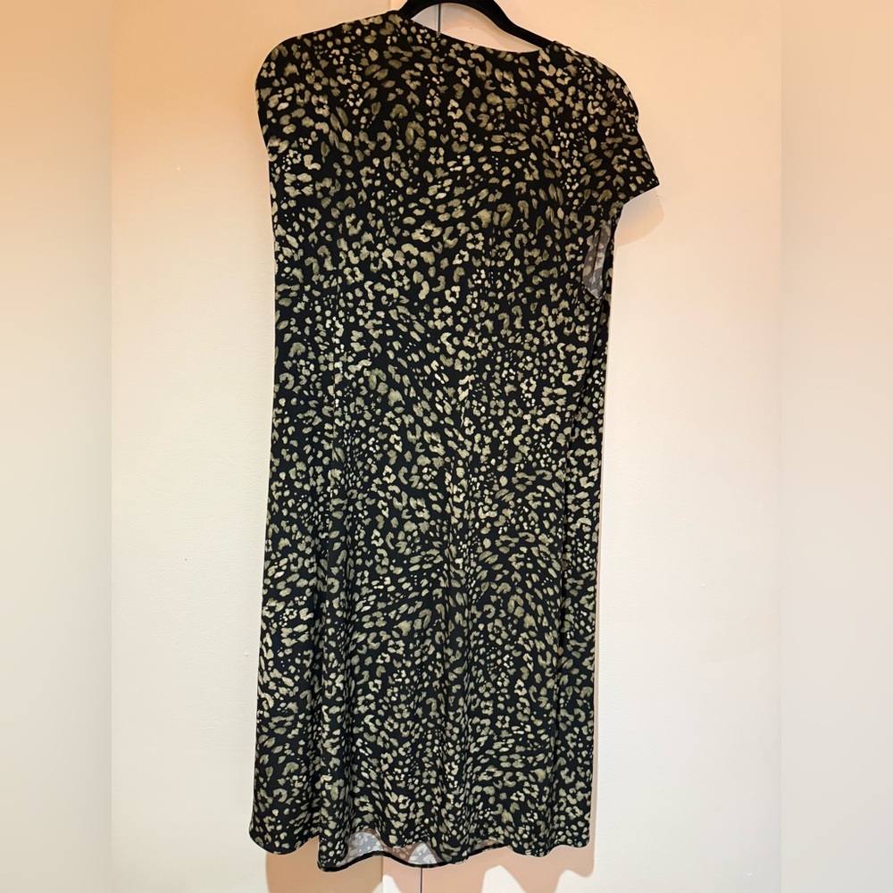 NWOT Tommy Bahama Black and White Sheath Midi Dress - Picture 2 of 5